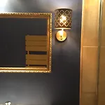 La Maison Bleue, Un Emplacement De Choix A Apartman *