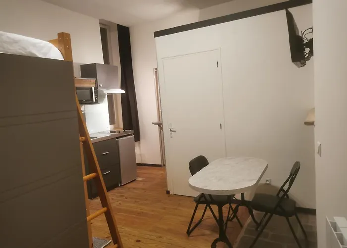 公寓 La Maison Bleue, Un Emplacement De Choix A *