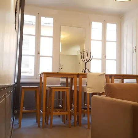 公寓 La Maison Bleue, Un Emplacement De Choix A *