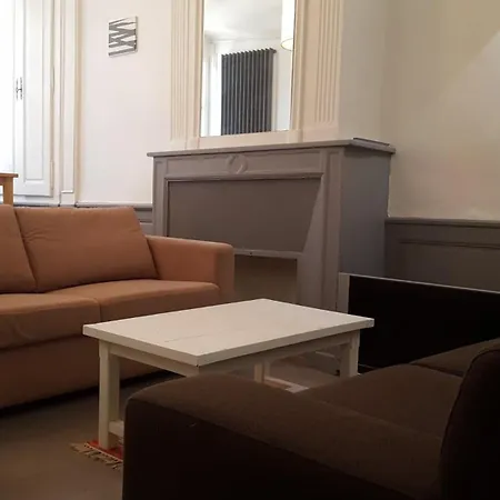 Apartment La Maison Bleue, Un Emplacement De Choix A Rodez