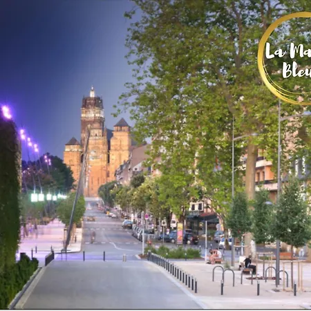 La Maison Bleue, Un Emplacement De Choix A * Rodez