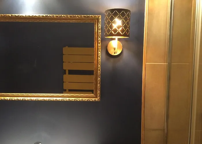 La Maison Bleue, Un Emplacement De Choix A شقة *